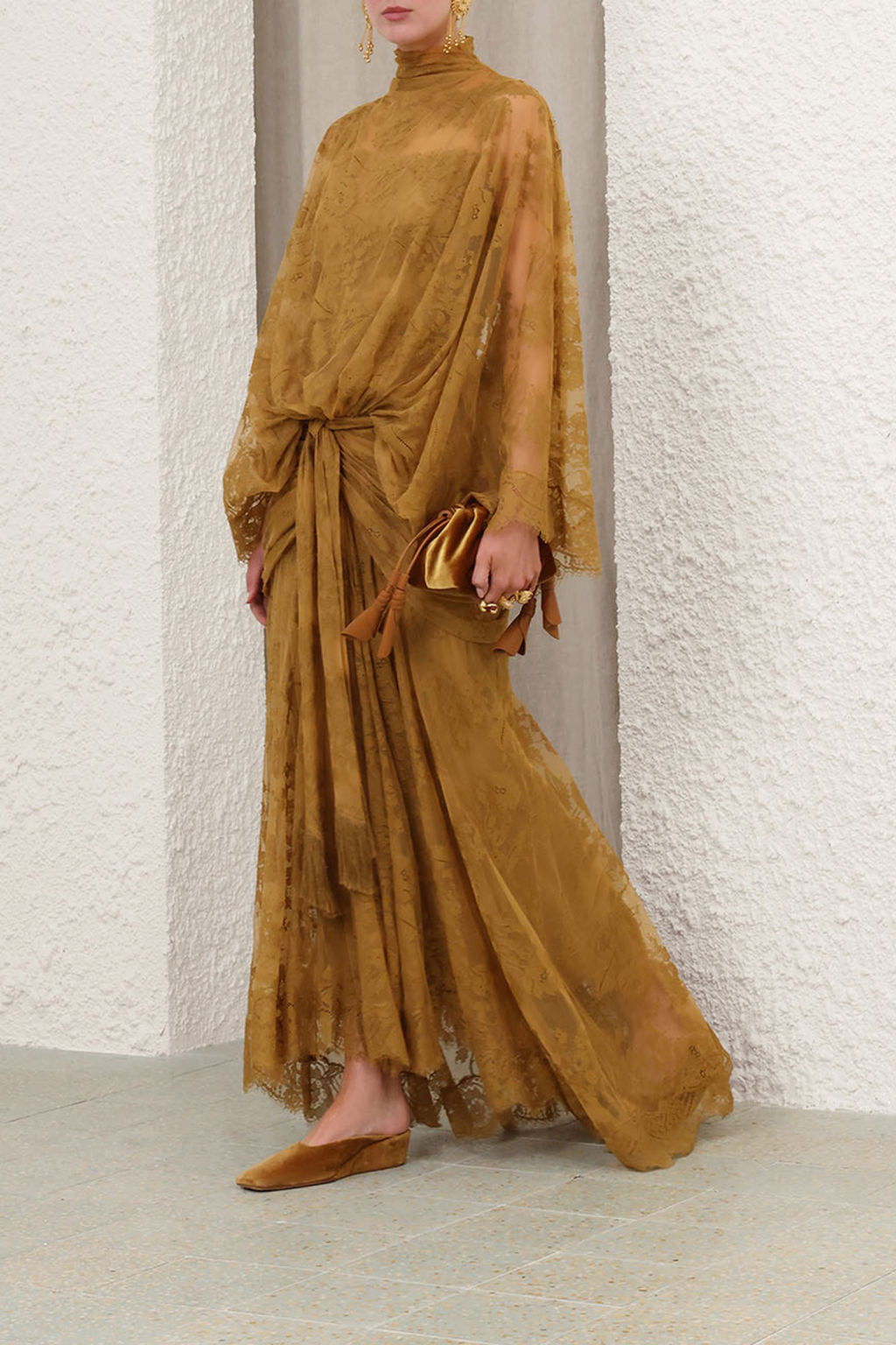 ACCENT BATWING LACE GOWN
