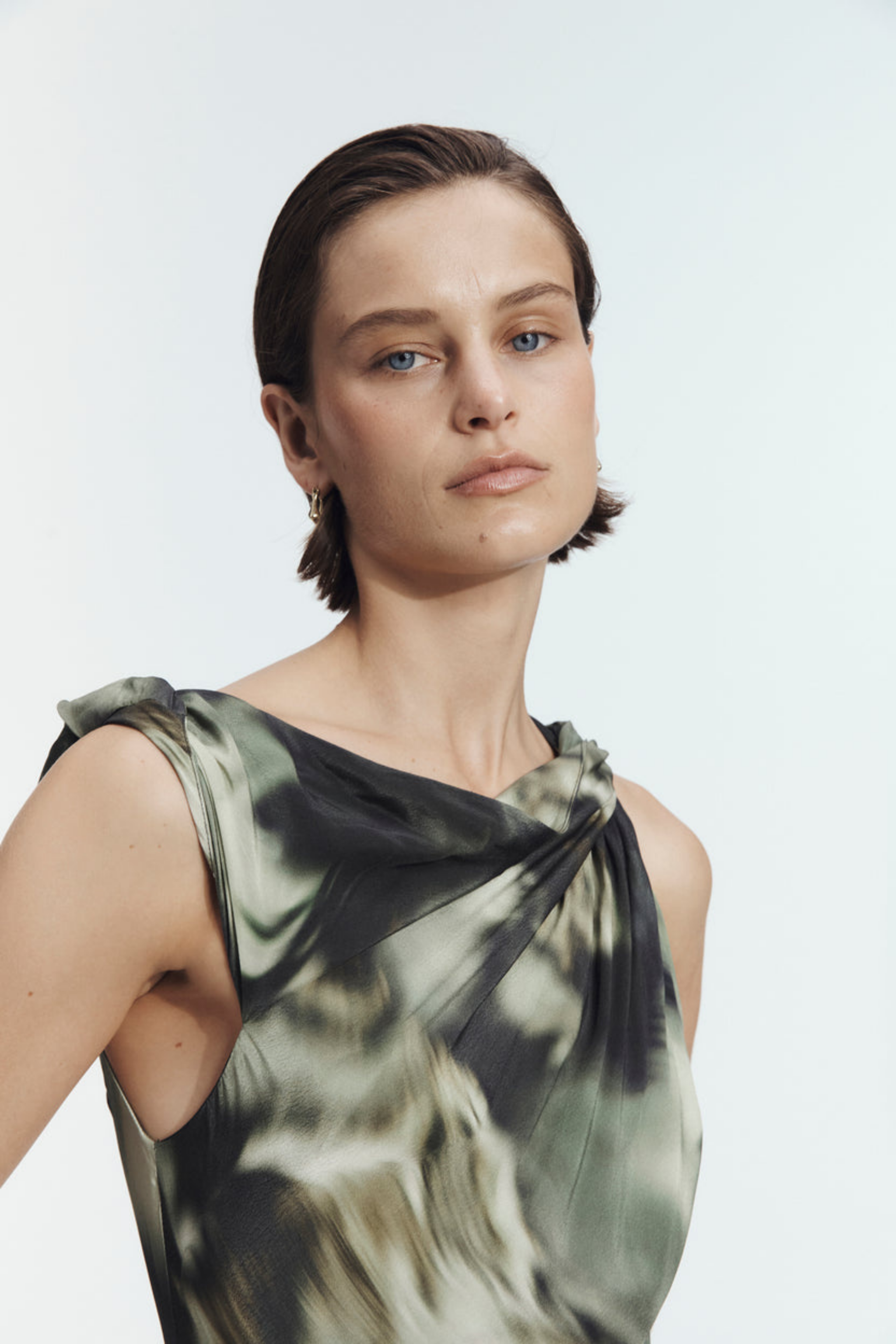 SABLE GOWN