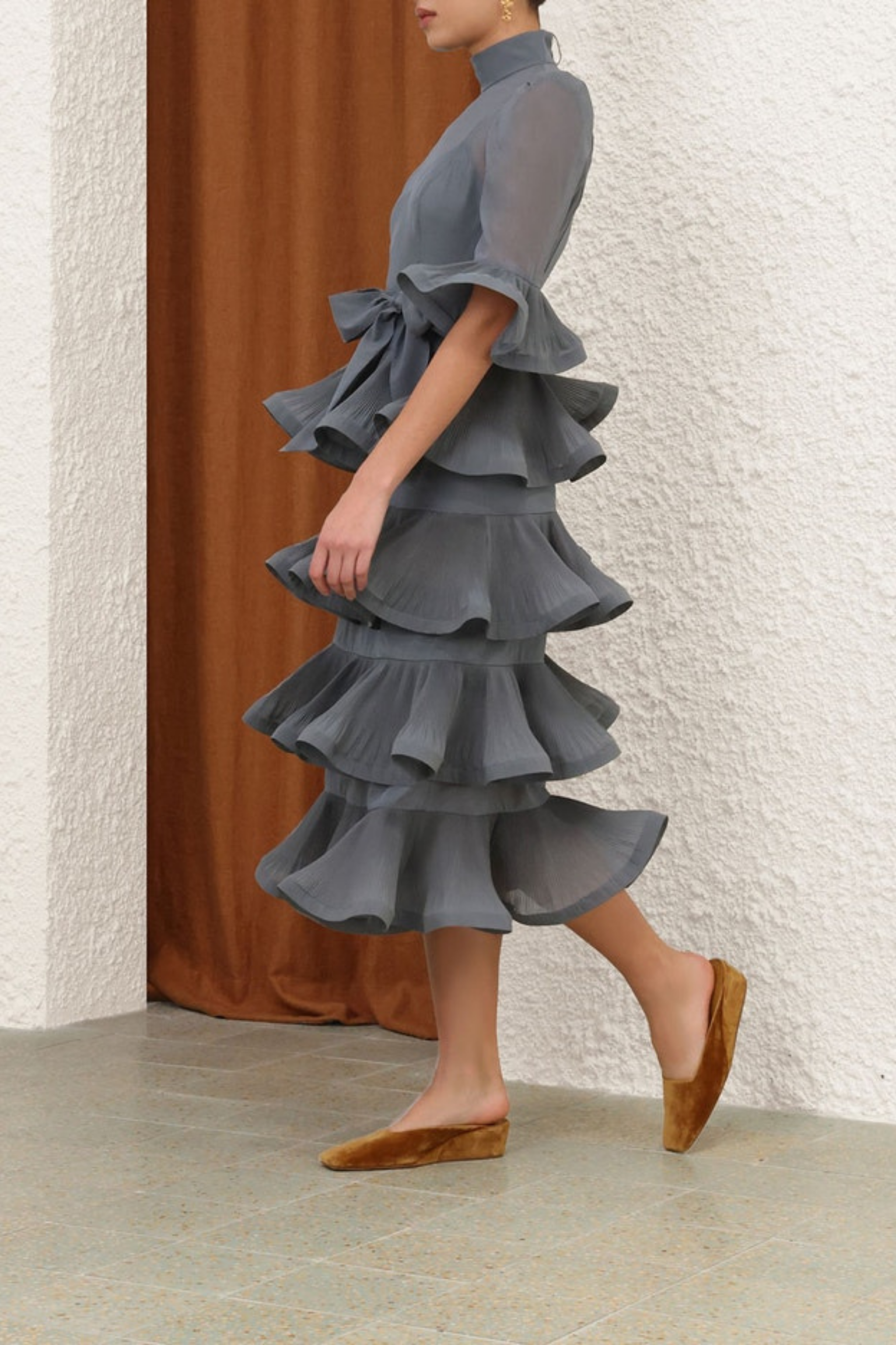 PLEATED SLEEVED MIDI DRESS