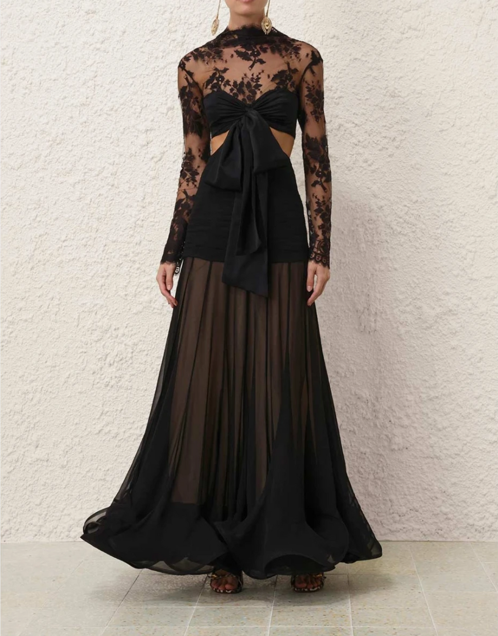 ILLUSTRATION FLOUNCE GOWN
